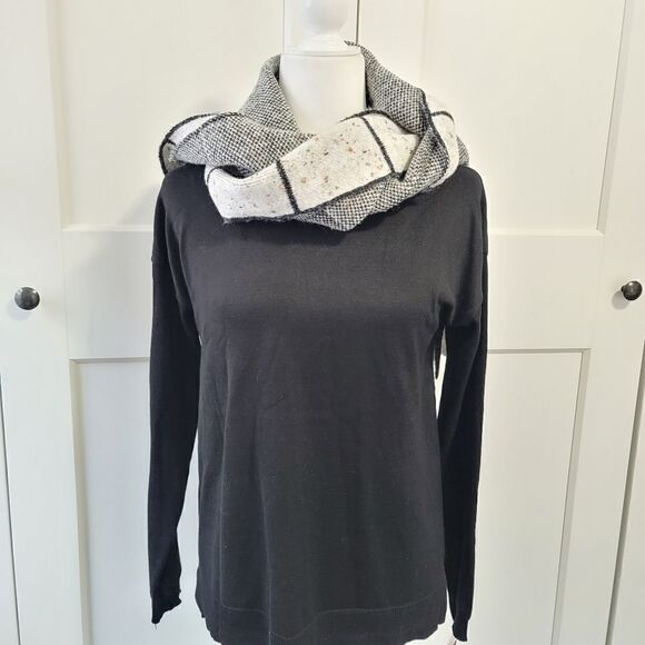 Verme ami women 2 in 1 sweater and scarf combo - Picture 5 of 7